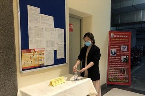 Các chung cư ở Hà Nội tăng cường phòng, chống dịch Covid-19