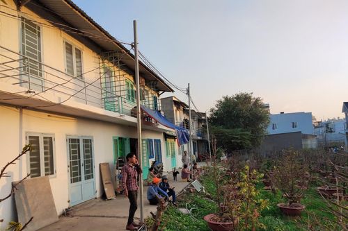 Phạt hơn 1 tỷ đồng và buộc tháo dỡ 37 nhà không phép bên trong hàng rào kiên cố