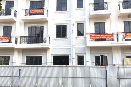 Chủ tịch quận Hoàng Mai nói về vụ cư dân KĐT Đại Kim bị 'bít' lối đi: 'Đòi hỏi của người dân là chính đáng'