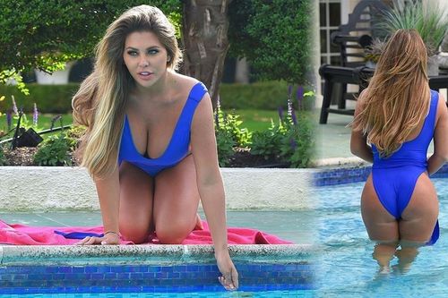 Mẫu nội y Bianca Gascoigne tròn đầy 'bốc lửa' với áo tắm