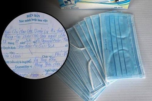Không kiểm điểm thầy giáo bán khẩu trang 3.000 đồng cho học sinh