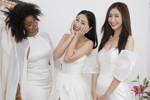 MC Liêu Hà Trinh háo hức thử váy cưới