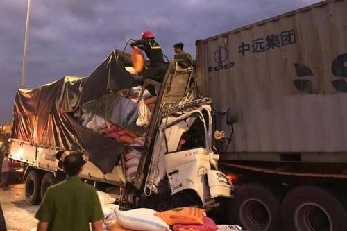 Điều tra nguyên nhân vụ TNGT khiến 5 người thương vong ở TP HCM