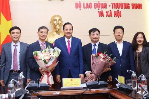 Điều động, bổ nhiệm nhân sự 2 Bộ