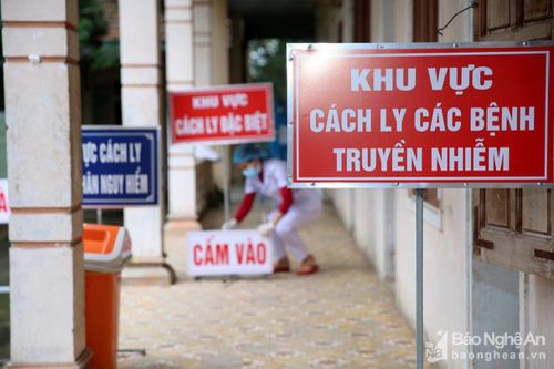 Nghệ An đang cách ly, theo dõi gần 200 người trở về từ Hàn Quốc để phòng dịch Covid-19
