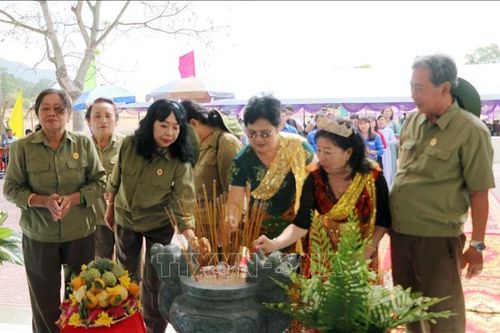 Tưởng niệm lần thứ 58 ngày hy sinh của Anh hùng lực lượng vũ trang Neáng Nghés