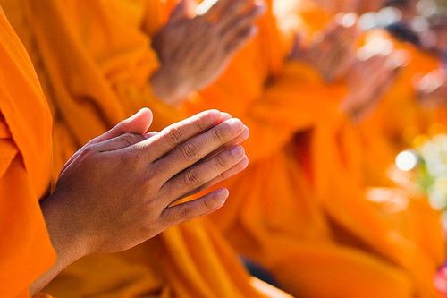 Suy nghiệm lời Phật : Chuyển hóa giải đãi và nghi ngờ