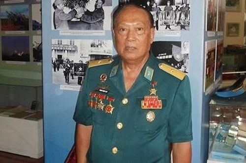 Người Anh hùng và truyền thống vẻ vang đánh thắng trận đầu