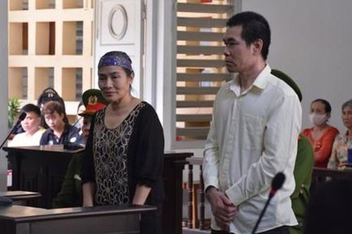 Hai kẻ tổ chức nhiều người bao chiếm đất công trái phép lãnh án