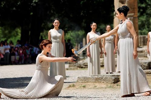 Thu hẹp quy mô lễ thắp đuốc Olympic ngừa Covid-19
