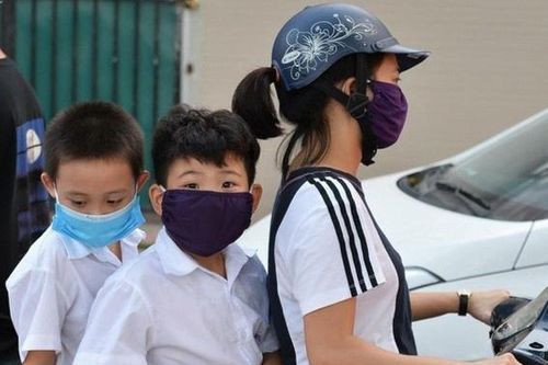 Cách dùng khẩu trang vải để chống virus corona