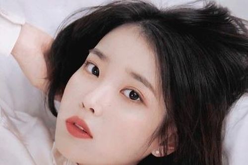 IU tự cách ly 2 tuần sau khi trở về từ Italy