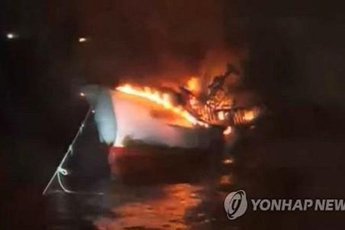 5 người Việt mất tích trong vụ cháy tàu cá ngoài khơi đảo Jeju