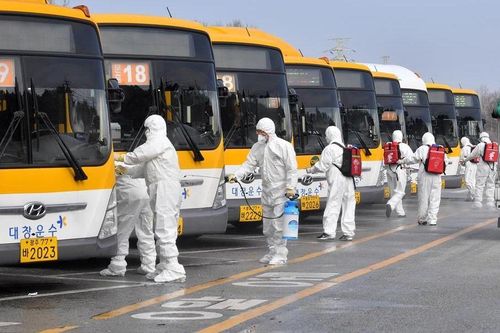 Covid-19: Số ca nhiễm ở Hàn Quốc vượt quá 5.600, Iraq có ca tử vong đầu tiên, Trung Quốc ghi nhận thêm 75 du khách nhiễm bệnh