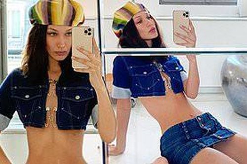 Không nội y, Bella Hadid mặc váy siêu ngắn khoe eo bé xíu