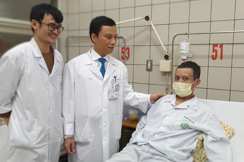 Lấy dạ dày làm thực quản cho người ung thư