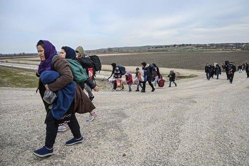 Thổ Nhĩ Kỳ kêu gọi sự ủng hộ từ châu Âu trong vấn đề tị nạn Syria