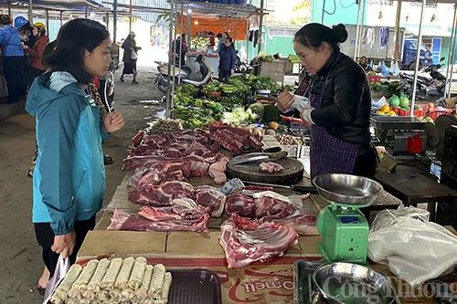Nghệ An: Thiếu nguồn cung, giá thịt lợn tăng giá trở lại
