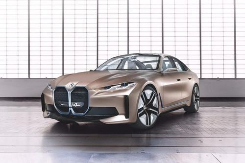 BMW hé lộ mẫu xe điện mới đẹp long lanh