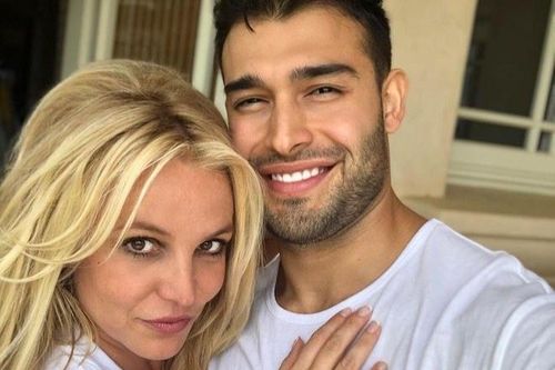 Người đàn ông bị tiếng đào mỏ khi yêu Britney Spears
