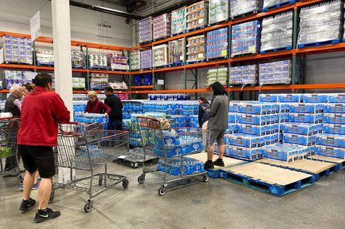 California ban bố tình trạng khẩn cấp vì virus corona