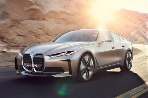 BMW vén màn Concept i4 - mẫu xe điện tương lai