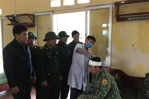 Tàu chở 2.975 tấn đá vôi gặp nạn trên biển Hà Tĩnh