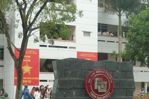 Trường Đại học Ngoại thương: Thu trái quy định, để ngoài sổ sách hàng tỷ đồng!