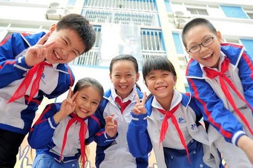 Học sinh trở lại trường sẽ được kiểm tra sức khỏe bằng bộ 'check-list'