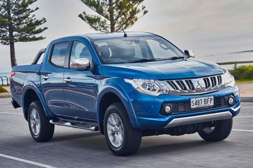 Mitsubishi và Ford triệu hồi các mẫu xe nhập khẩu tại Việt Nam