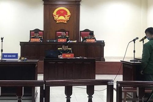 Gây tai nạn giao thông chết người trong thời gian về nghỉ phép