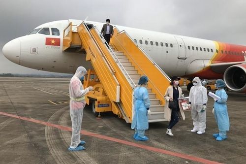 Đã có 10 chuyến bay từ Hàn Quốc về sân bay Vân Đồn