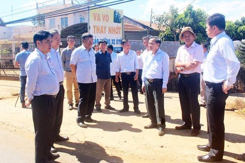 Kiến nghị ưu tiên nguồn lực đầu tư các dự án giao thông cấp thiết