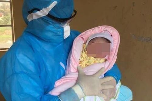 Bé gái vừa chào đời đã phải cách ly vì mẹ mới từ Hàn Quốc trở về