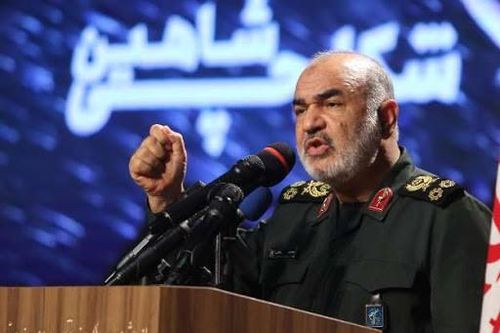 Tư lệnh IRGC nghi Mỹ phát tán dịch Covid-19 ở Trung Quốc và Iran