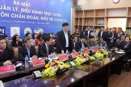 Thực hiện khai báo y tế với hành khách nhập cảnh từ Campuchia