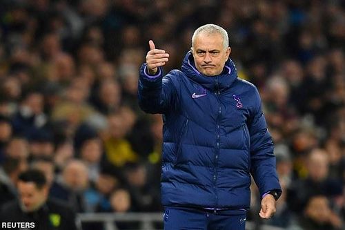 Jose Mourinho: Đã thua lại còn ra yêu sách