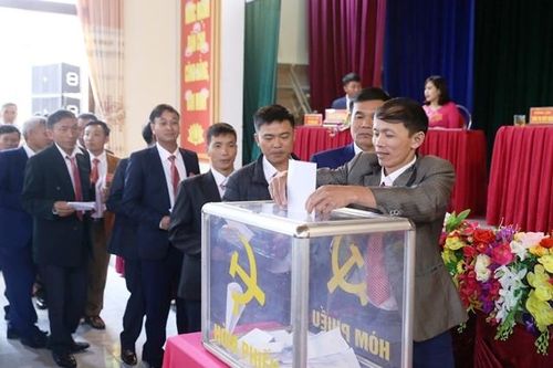 Hà Tĩnh: Đại hội điểm cấp cơ sở bầu trực tiếp Bí thư Đảng ủy xã