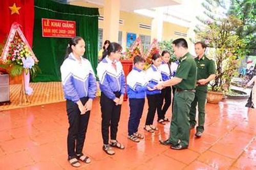 Tổng kết công tác dân vận các đơn vị quân đội đóng quân trên địa bàn tỉnh Gia Lai