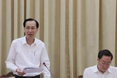 TP.HCM: Thận trọng trước quyết định cho sinh viên quay lại trường