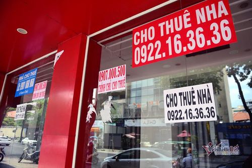 Cảnh lạ giữa phố lớn Sài Gòn, hàng quán đồng loạt đóng cửa