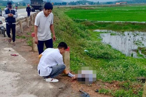 Va chạm với ô tô, người đàn ông đi xe máy tử vong trên đường N5