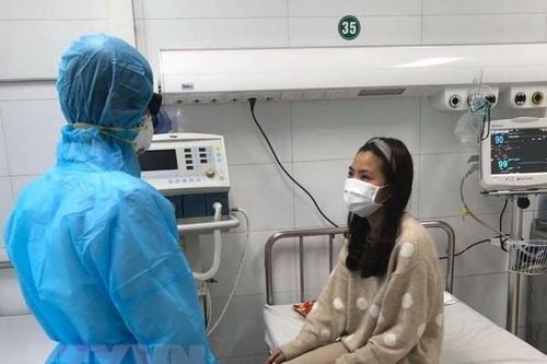 Tiếp tục theo dõi sức khỏe các bệnh nhân nhiễm SARS-CoV-2 đã ra viện