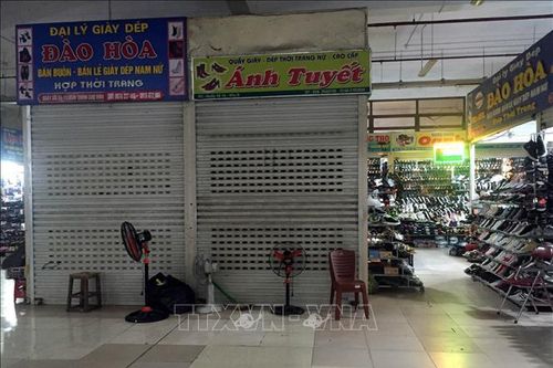 Chợ Vinh hỗ trợ các tiểu thương gặp khó vì dịch COVID-19