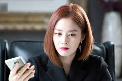 Chồng ba hoa, biến tôi thành vô dụng trong mắt mọi người