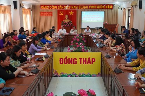 Lãnh đạo tỉnh gặp gỡ cán bộ nữ lãnh đạo, quản lý và Hội Liên hiệp Phụ nữ các cấp
