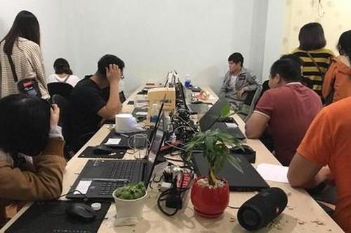 Nhóm người Hàn Quốc ở 'chui' có biểu hiện nghi vấn