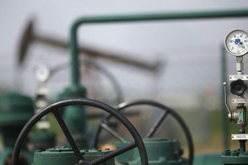Nga không đồng ý cắt giảm sản lượng dầu cùng OPEC