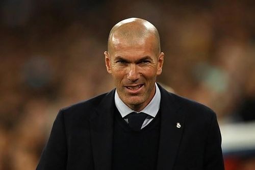 Juventus phá két mời gọi Zidane