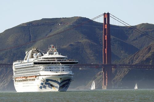 Du thuyền 'chị em' với tàu Diamond Princess có 21 ca nhiễm Covid-19